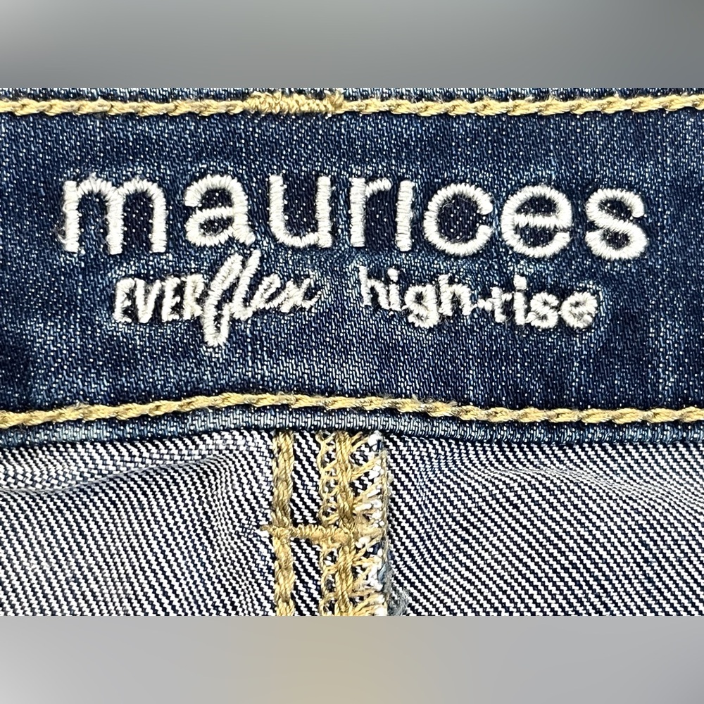 Maurices Everflex High Rise Distressed Blue Women’s Stretchy Jeans Size 10 - Picture 12 of 16